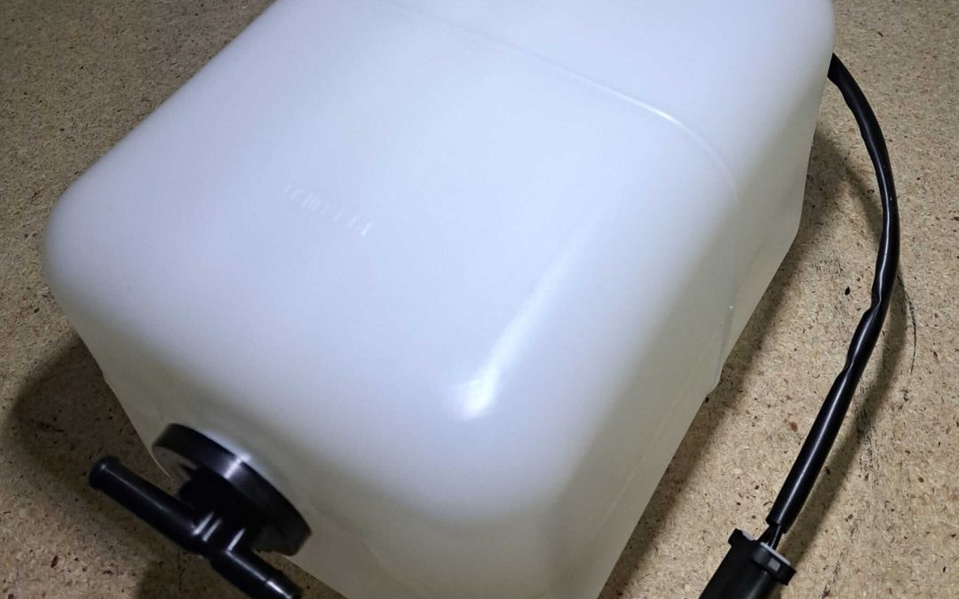 20Y-06-15240 Tanque Expansion